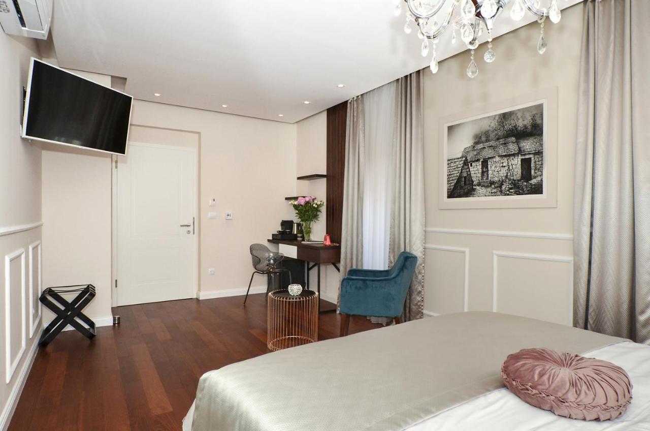 Rooms Valery Split Exterior photo